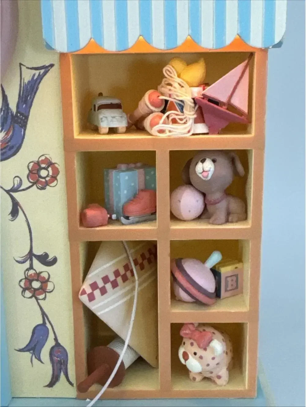 Vintage Enesco Toy Shoppe Clock 1991 Clock & Light Work 11” x 9.5” *READ*